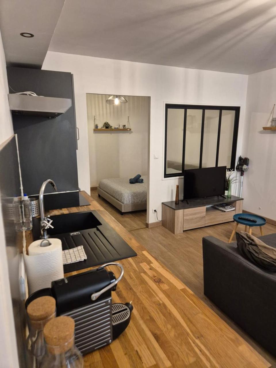 T2 Moderne Hypercentre 40M2, Au Pied De La Cathedrale Apartment Ош Екстериор снимка